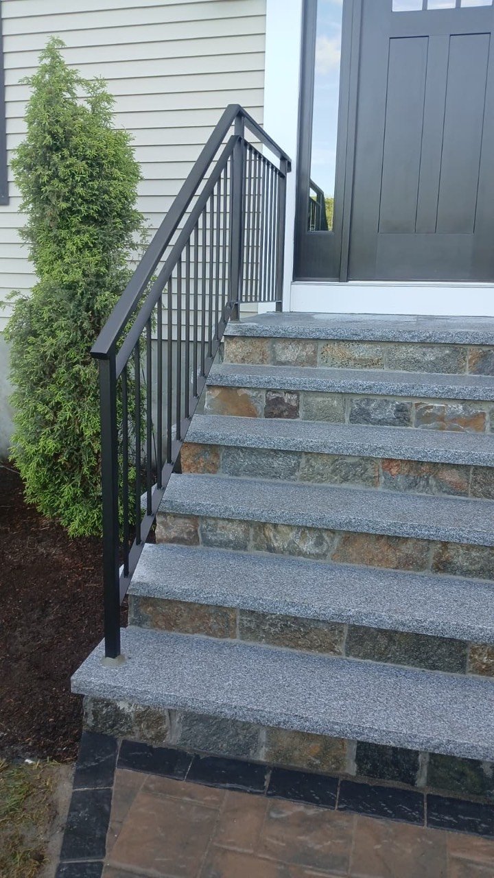 Exterior steps with railing